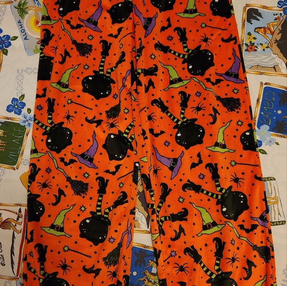 Celebrate Halloween Women's Pants Size Small 4/6 - Picture 1 of 4
